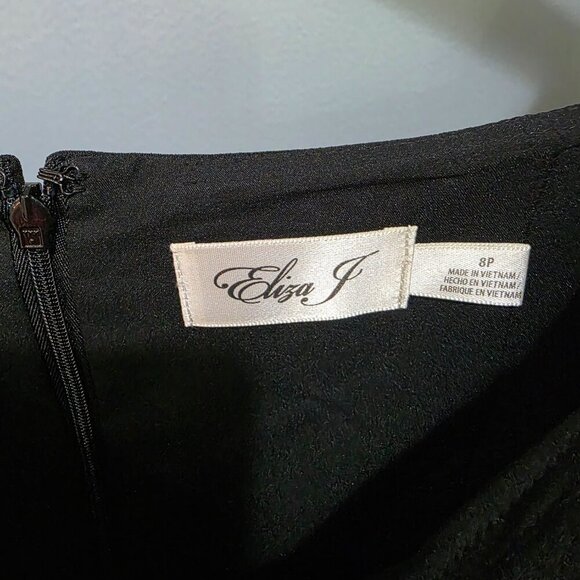 Eliza J Black Off-Shoulder Sheath Dress 8P NWT Double Lined Classic Cocktail - Picture 5 of 9